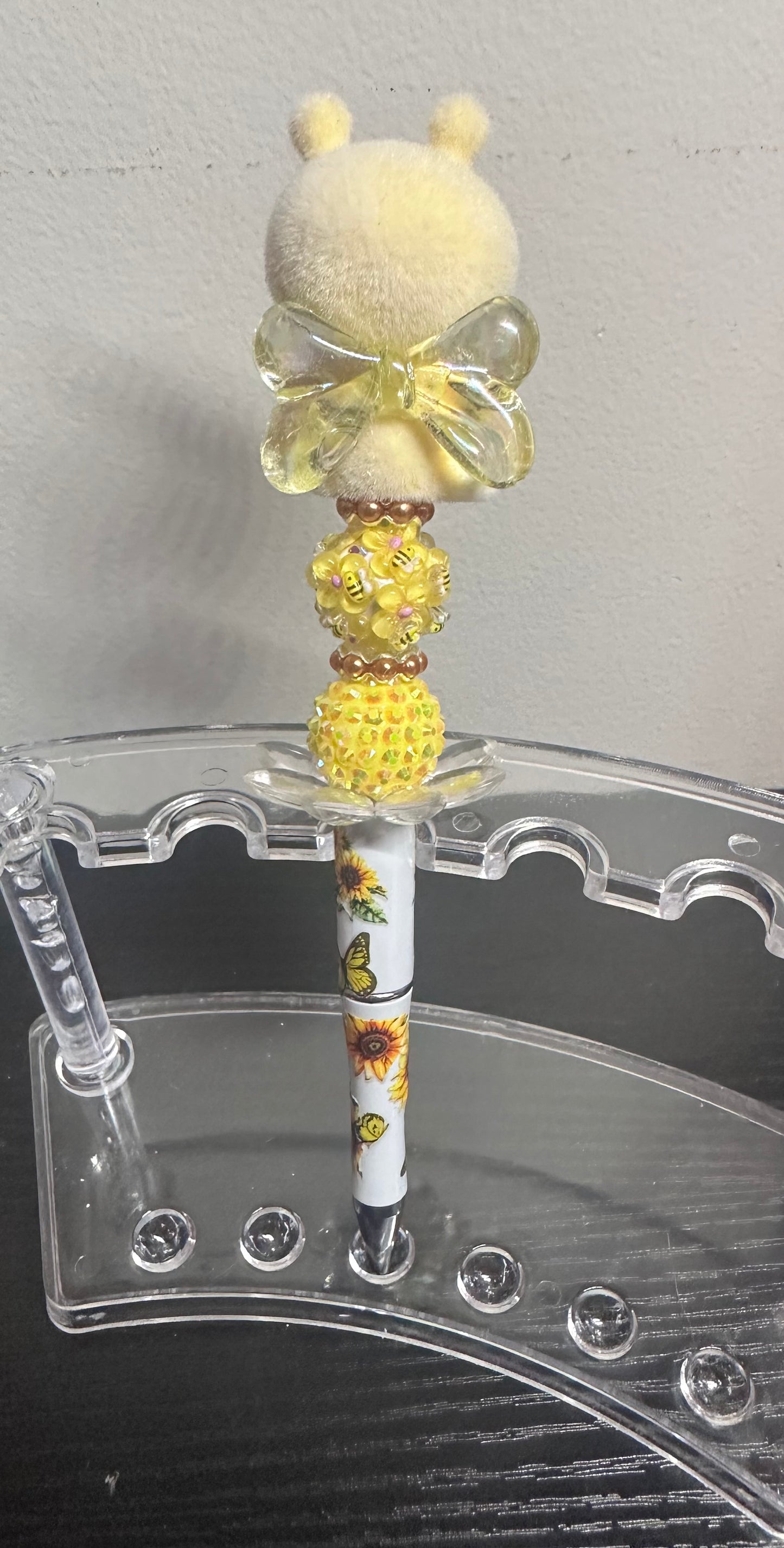 Bumble Bee Beaded Pen
