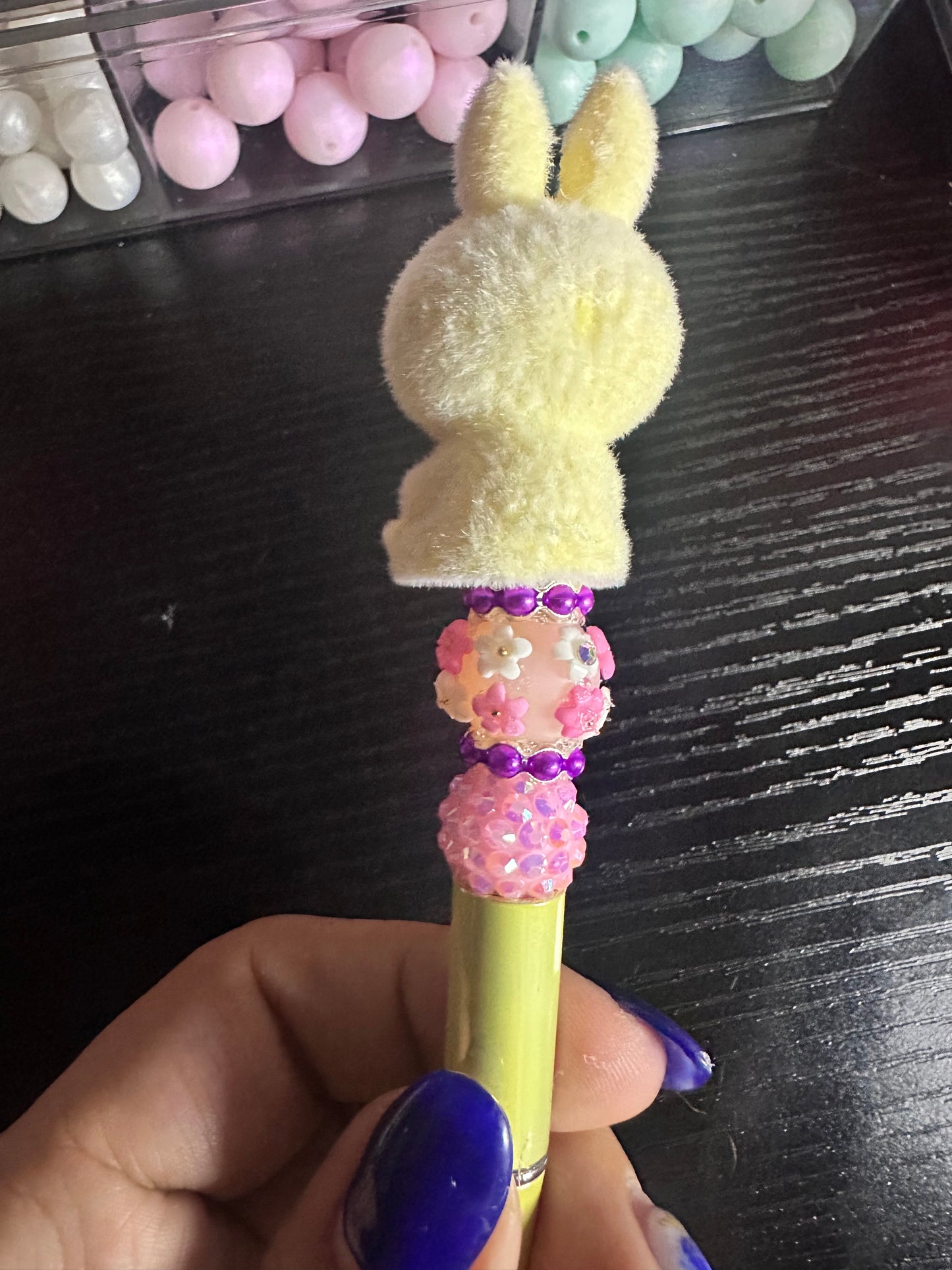 Labubu Yellow/Pink Pen