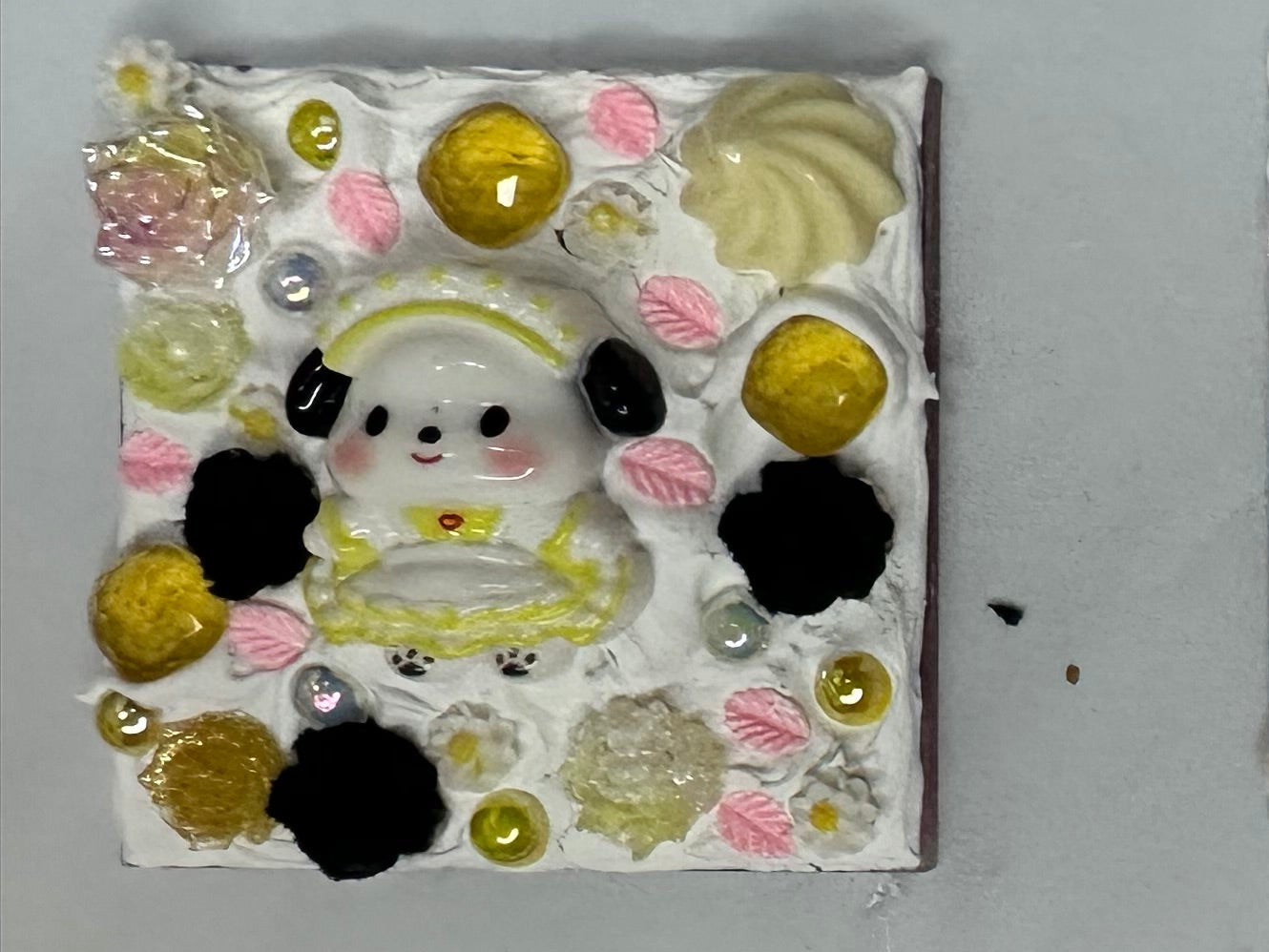 Custom Junk Yellow Dog Pop Socket