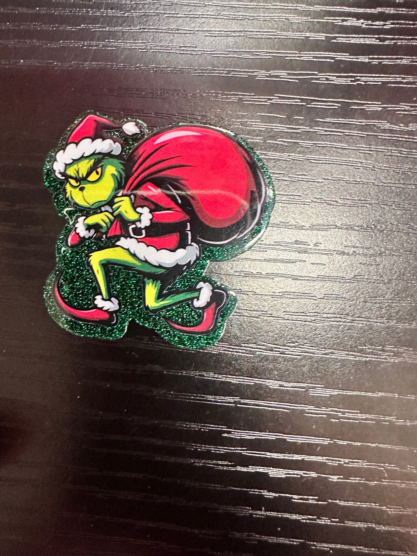 Grinch Badge Reel/Pop Socket