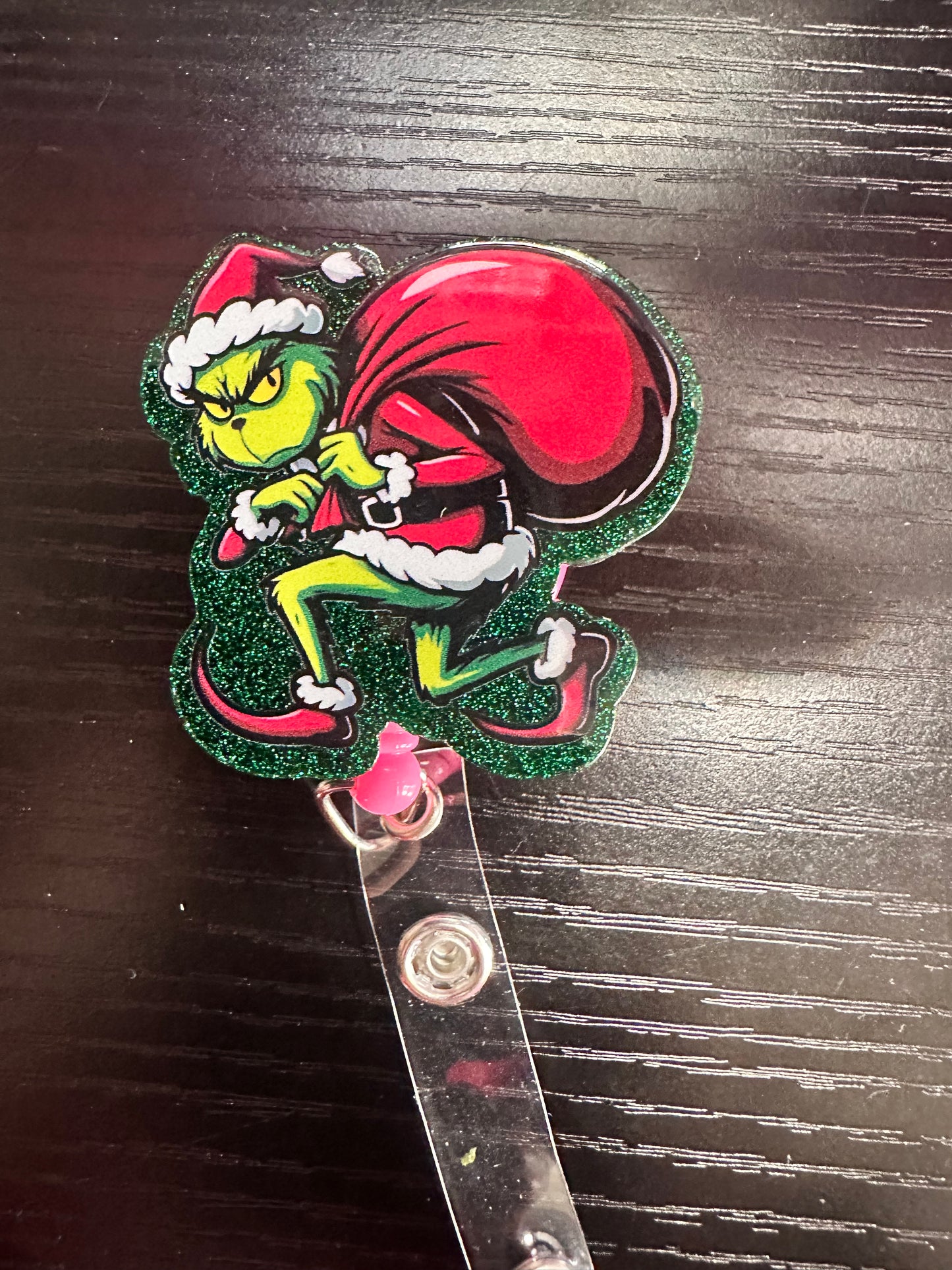 Grinch Badge Reel/Pop Socket
