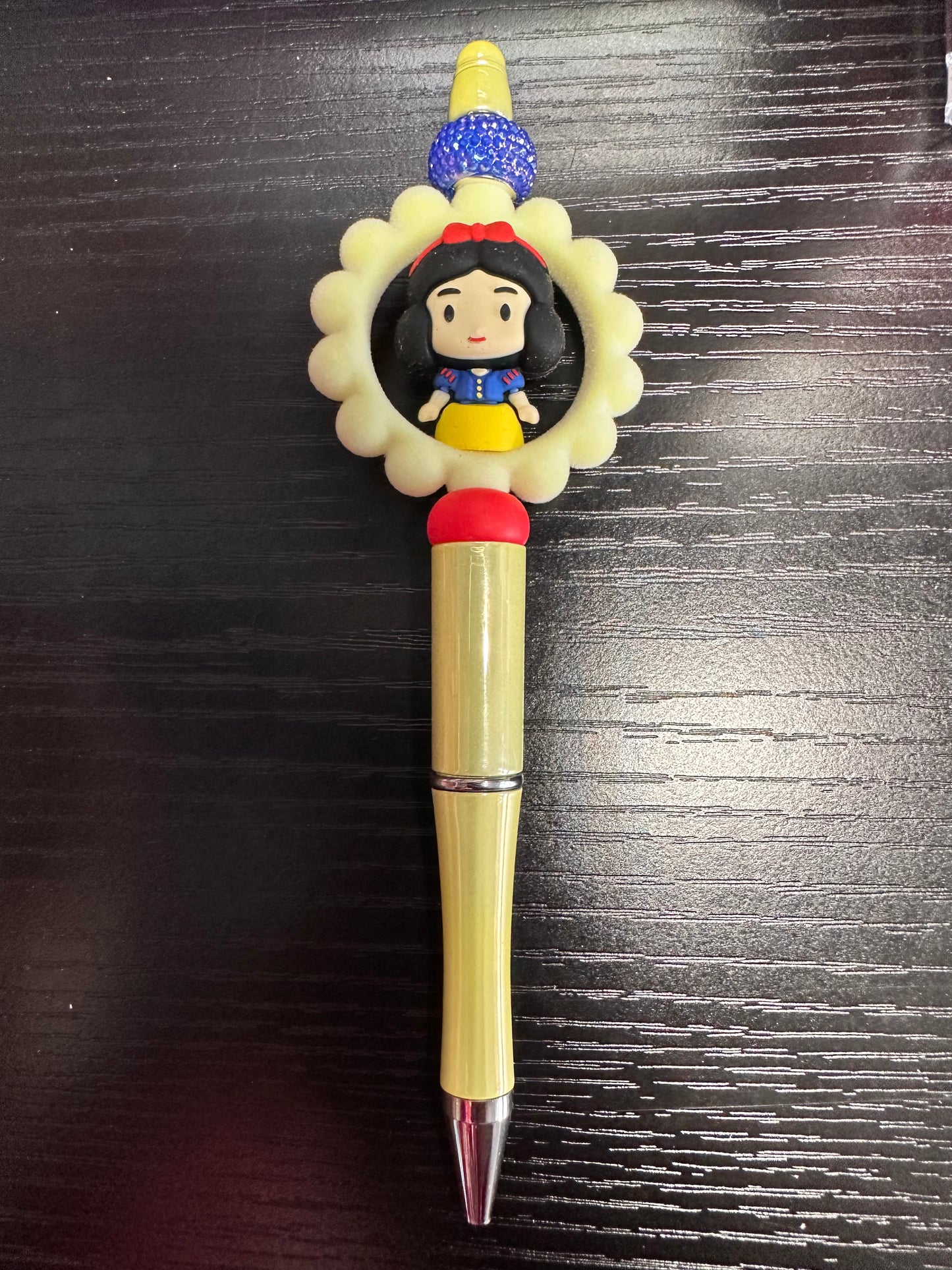 Snow White Pen