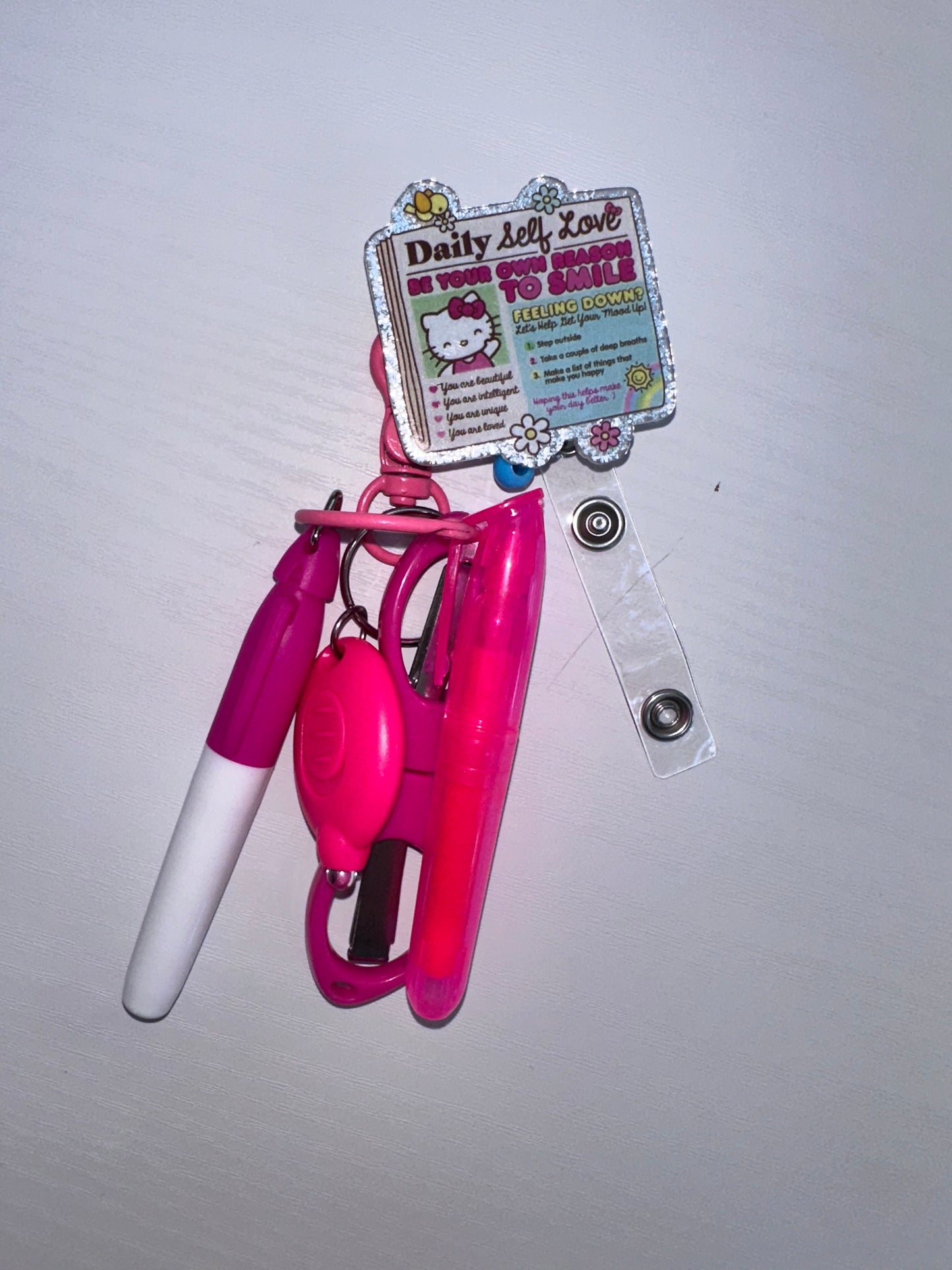 Hello kitty Badge Reel- with Accessories Set